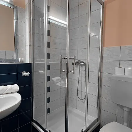 Imperium Hotell 3*