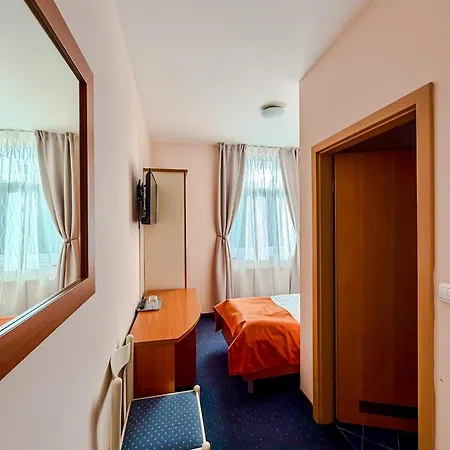 Hotell Imperium 3*