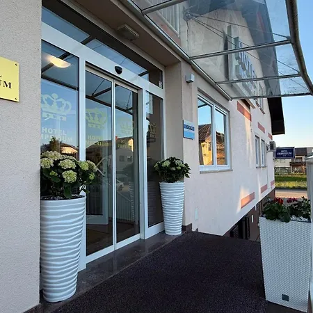 Imperium מלון מורבסקה טופליצה